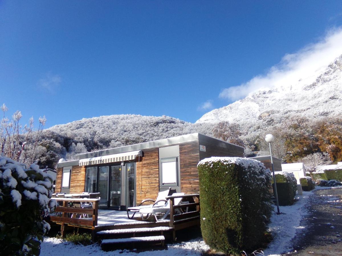 Camping Ecovillage Soleil Du Pibeste アゴ・ヴィダロ エクステリア 写真