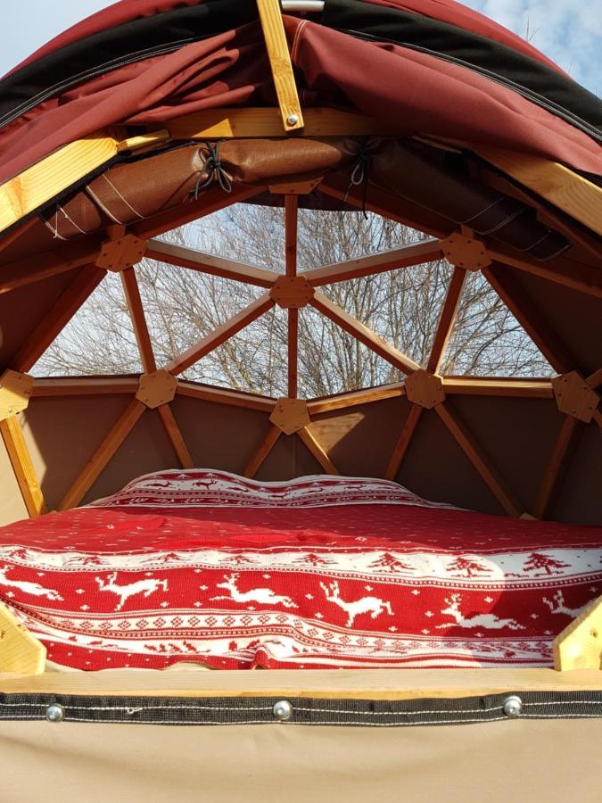 Camping Ecovillage Soleil Du Pibeste アゴ・ヴィダロ エクステリア 写真