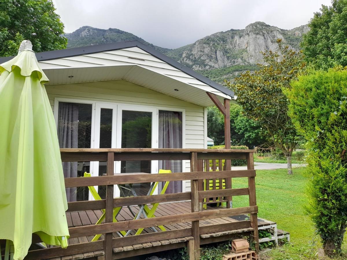 Camping Ecovillage Soleil Du Pibeste アゴ・ヴィダロ エクステリア 写真
